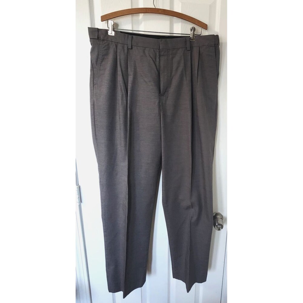 LL Bean Comfort Waist Pleated Men Dress Pants Size 38